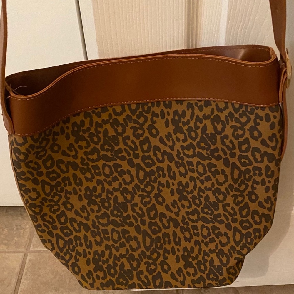 Large Leopard Print Crossbody purse